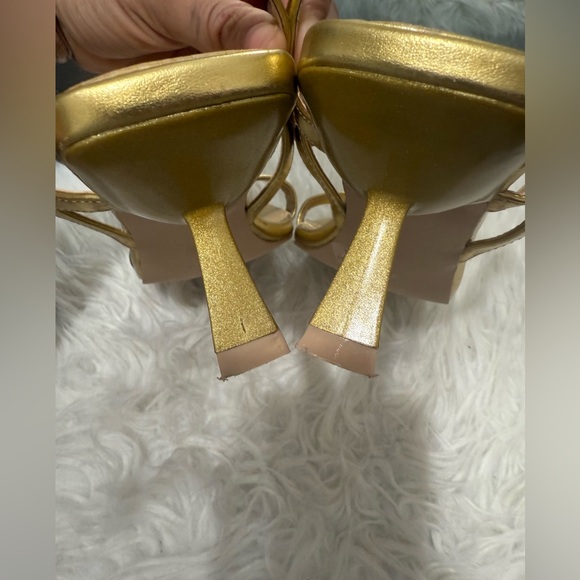 Chic Gold Strappy Heels - Picture 3 of 7